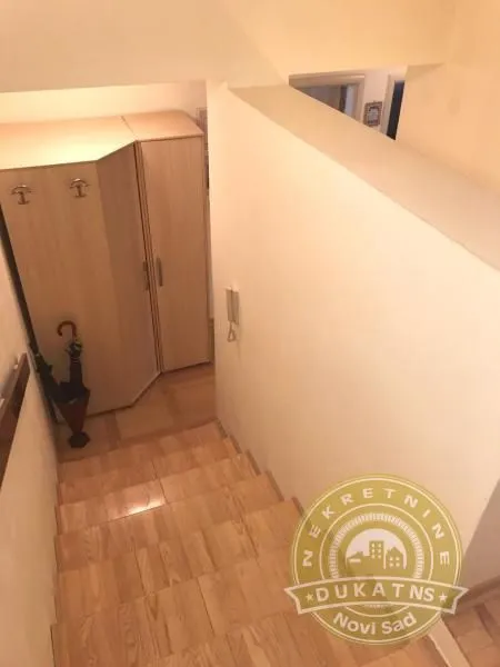 Prodaja, četvorosoban stan, 98m², Nova Detelinara, Novi Sad Sve Podlokacije