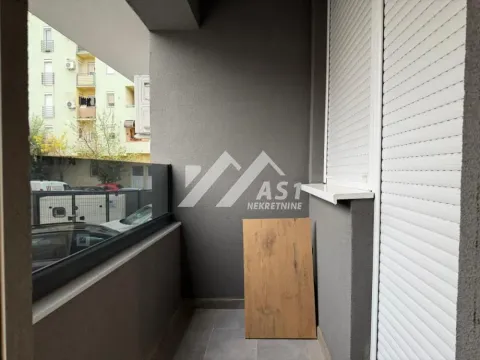 Izdavanje, jednosoban stan, 40m², Bulevar Evrope, Novi Sad Sve Podlokacije - image 7