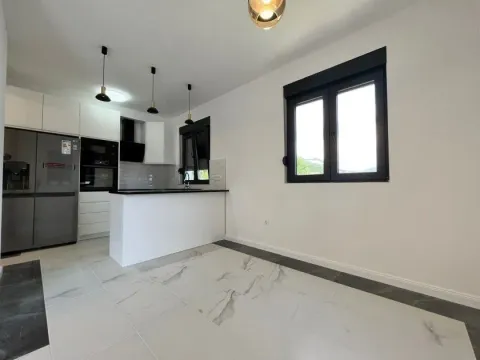 Prodaja, dvosoban stan, 100m², Igalo, Herceg Novi - image 10