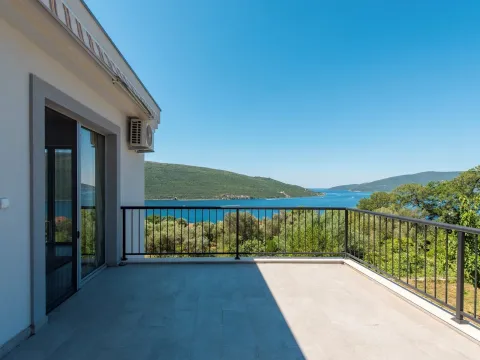 Sale, house, 296m², Kotor, Crna Gora - image 25