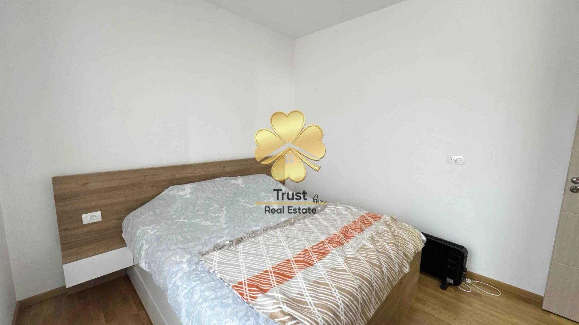 Rent, two bedroom apartment, 70m², Stari Aerodrom, Podgorica