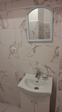 Izdavanje, jednosoban stan, 37m², Centar, Nikšić - image 6