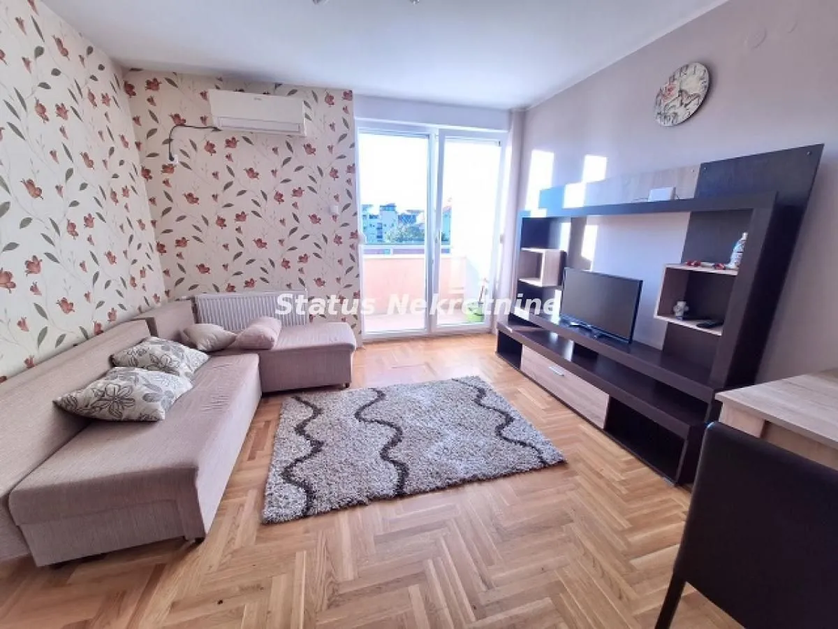 Rent, one bedroom apartment, 41m², Centar, Novi Sad
