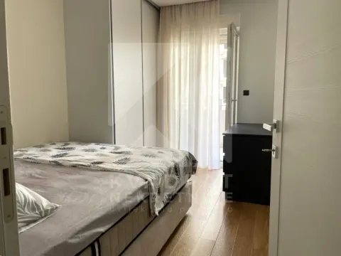 Izdavanje, jednosoban stan, 53m², Central Point, Podgorica - image 12