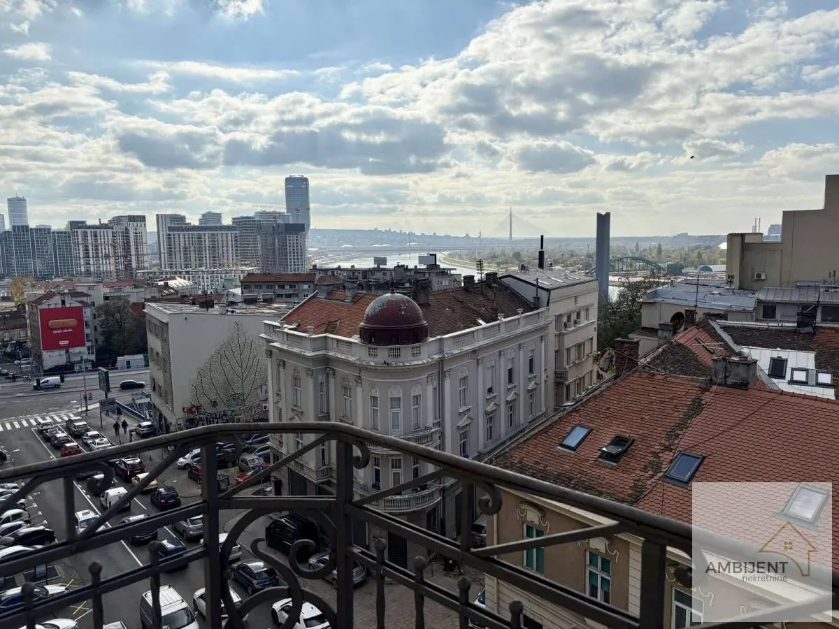 Prodaja, trosoban stan, 144m², Stari Grad, Beograd
