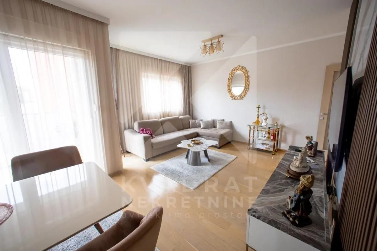 Rent, one bedroom apartment, 55m², City Kvart, Podgorica