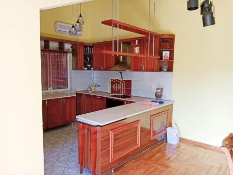 Rent, three bedroom apartment, 162m², Spuž, Danilovgrad - image 18