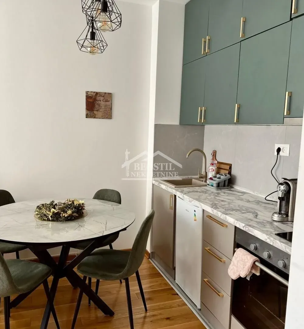 Prodaja, jednosoban stan, 31m², Centar, Zlatibor