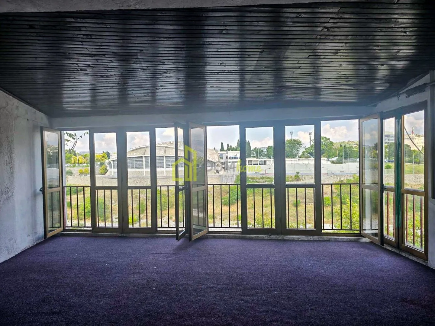 Izdavanje, poslovni prostor, 130m², Stara Varoš, Podgorica