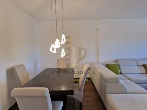 Sale, three bedroom apartment, 86m², Adamovićevo Naselje, Novi Sad Sve Podlokacije - image 9