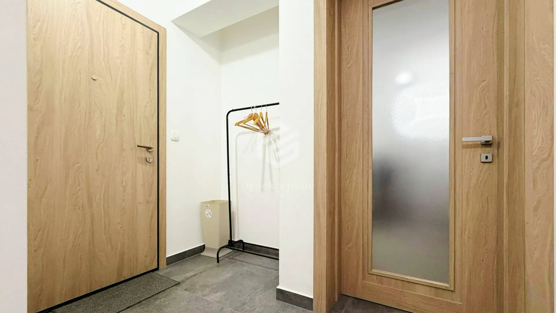 Rent, two bedroom apartment, 70m², Master Kvart, Podgorica