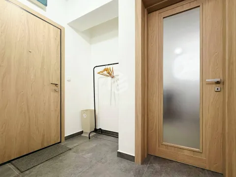 Rent, two bedroom apartment, 70m², Master Kvart, Podgorica - image 14