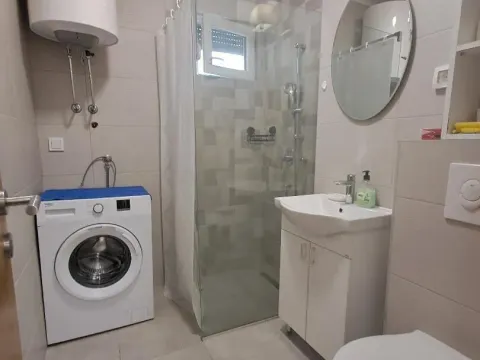 Rent, two bedroom apartment, 68m², Autobuska stanica, Podgorica - image 5