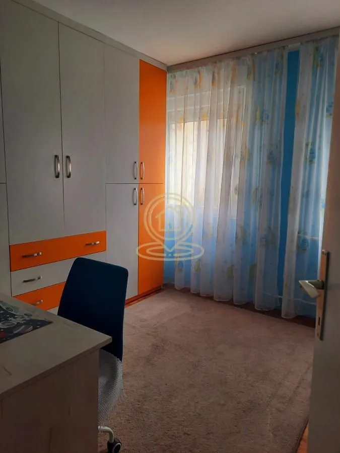 Izdavanje, dvosoban stan, 63m², Bulevar Oslobodjenja, Novi Sad Sve Podlokacije
