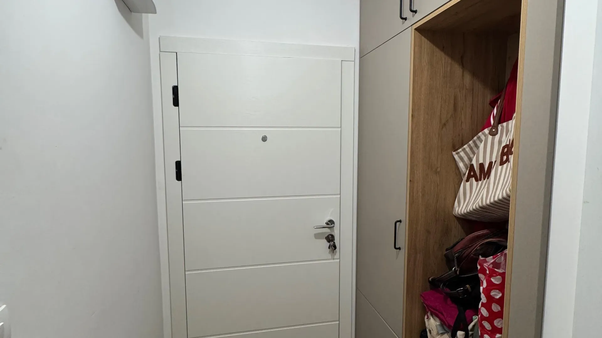 Sale, one bedroom apartment, 45m², Gruda, Cetinje