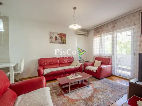 Izdavanje, dvosoban stan, 60m², Preko Morače, Podgorica - image 2