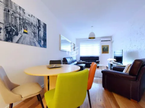 Rent, one bedroom apartment, 49m², Central Point, Podgorica - image 1