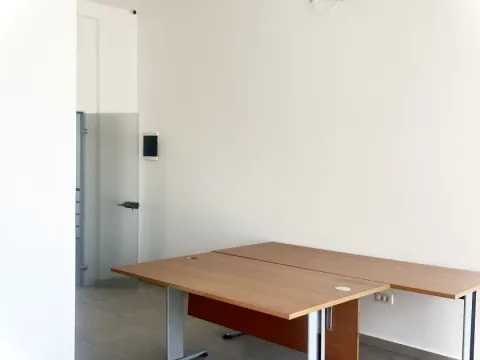 Sale, office space, 100m², Tološka šuma, Podgorica - image 4