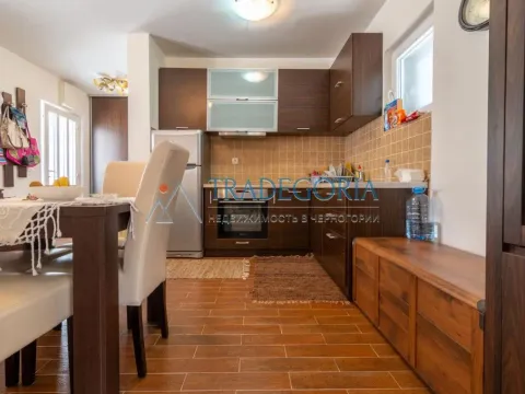 Prodaja, kuća, 267m², Tivat, Crna Gora - image 8