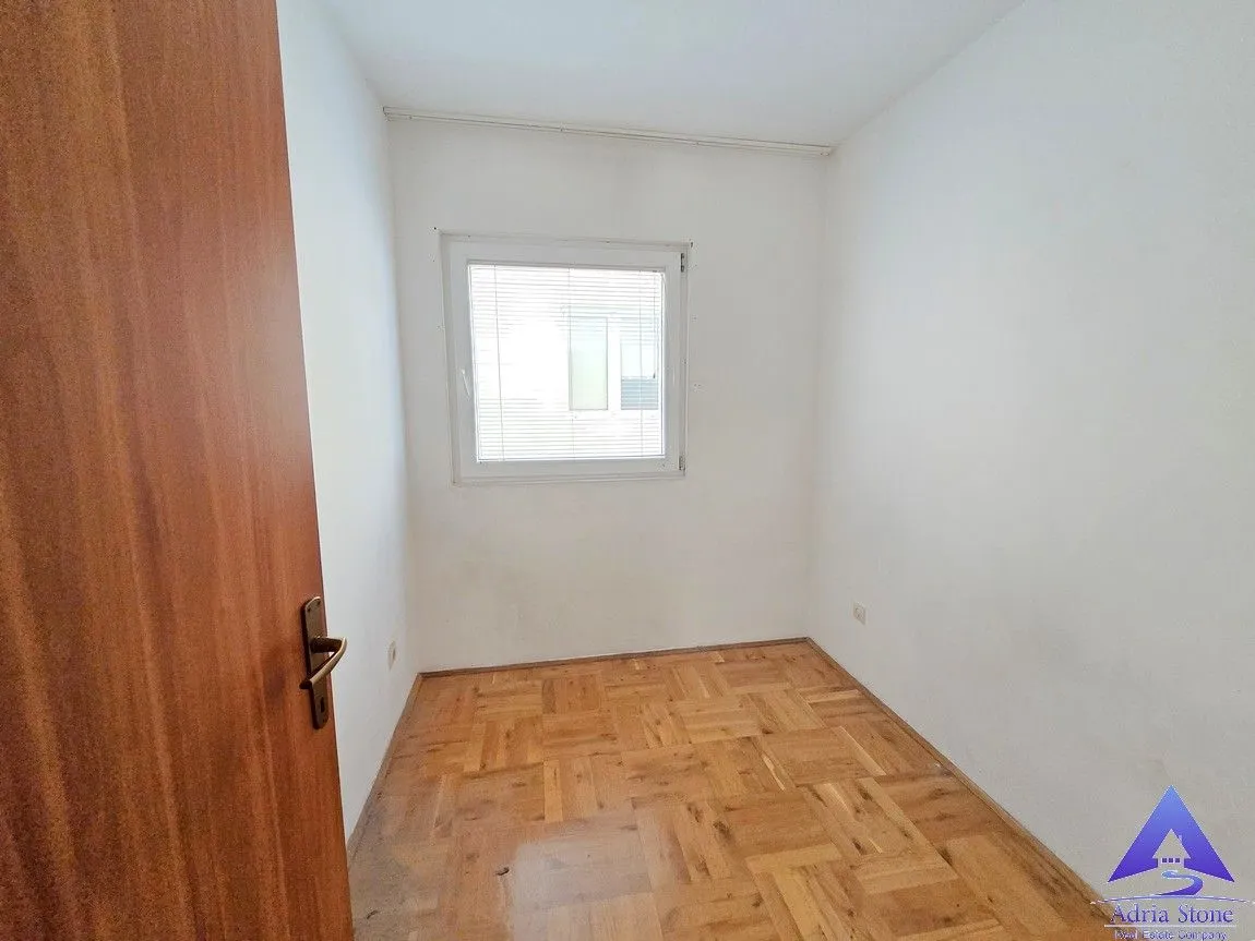 Prodaja, dvosoban stan, 58m², Velji Vinogradi, Budva