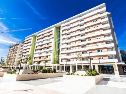 Izdavanje, jednosoban stan, 40m², Central Point, Podgorica