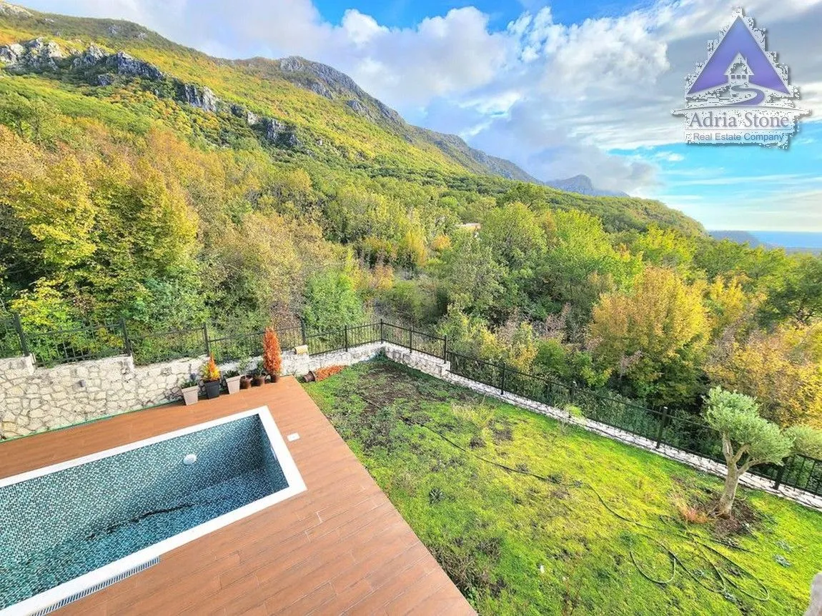 Sale, house, 201m², Kuljače, Budva