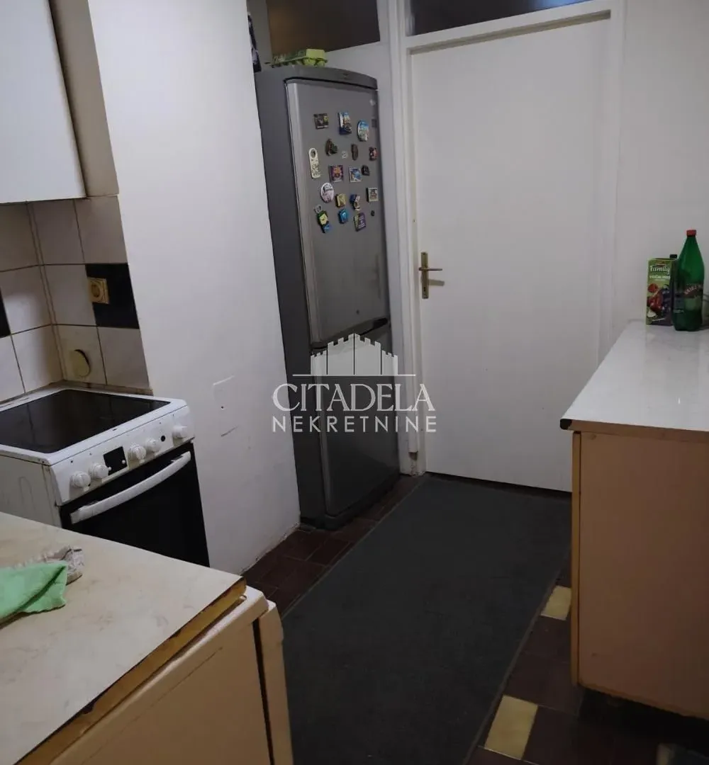 Prodaja, dvosoban stan, 48m², Novi Beograd Blok 72, Novi Beograd Sve Podlokacije