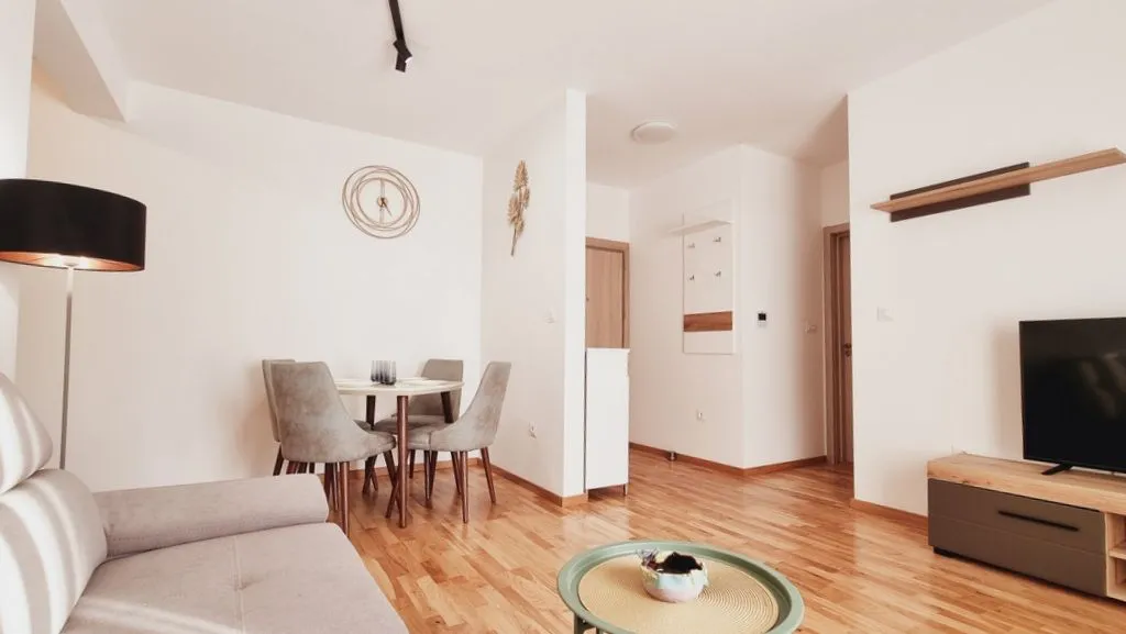 Sale, two bedroom apartment, 48m², Bečići, Budva