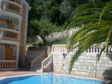 Prodaja, stan, 470m², Petrovac, Budva - image 2