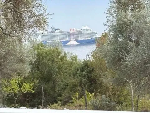 Prodaja, kuća, 225m², Centar, Bar - image 3