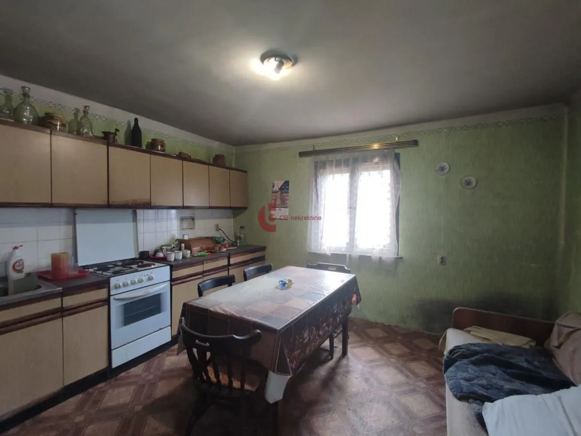 Prodaja, kuća, 193m², Hajdukovo, Subotica