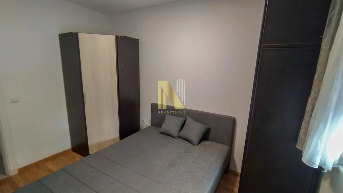 Prodaja, jednosoban stan, 35m², Salajka, Novi Sad Sve Podlokacije