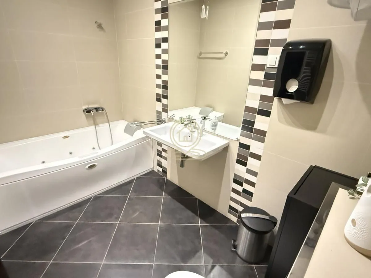 Rent, office space, 312m², Sajmište, Novi Sad