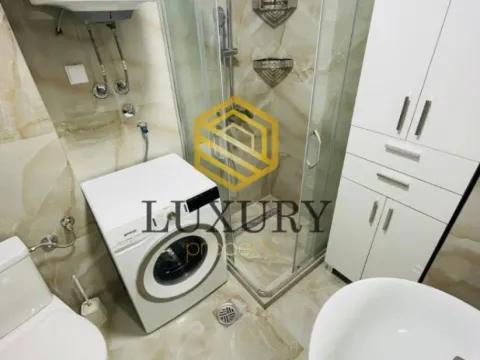 Izdavanje, dvosoban stan, 80m², Blok 6, Podgorica - image 4