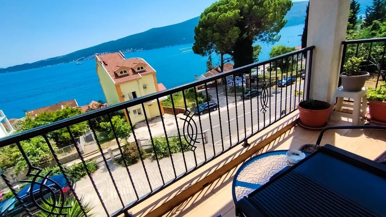 Sale, one bedroom apartment, 45m², Bijela, Herceg Novi