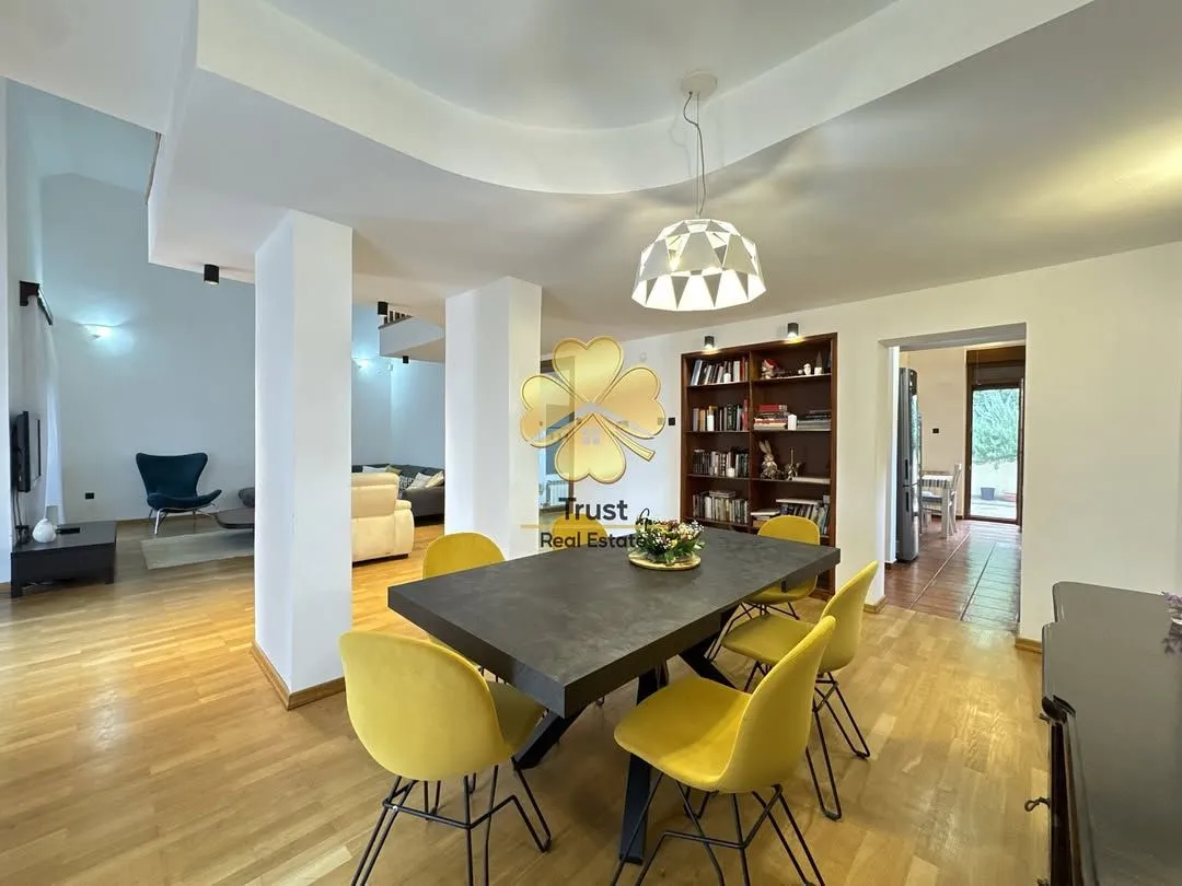 Rent, apartment, 300m², Gorica C, Podgorica