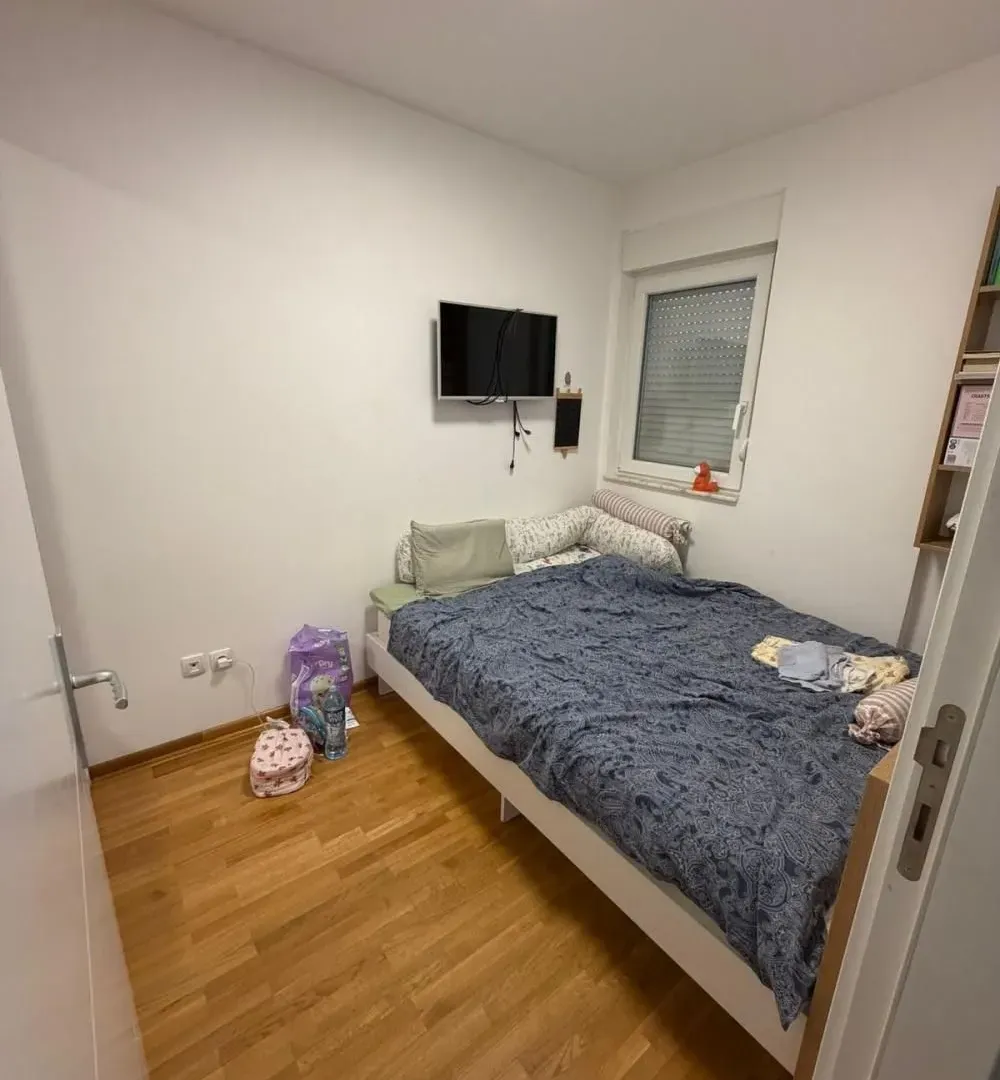 Izdavanje, dvosoban stan, 40m², Vračar Hram, Vračar Sve Podlokacije