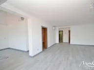 Sale, three bedroom apartment, 119m², Prčanj, Kotor - image 17