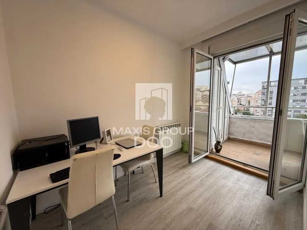 Sale, apartment, 118m², Đeram Pijaca, Beograd