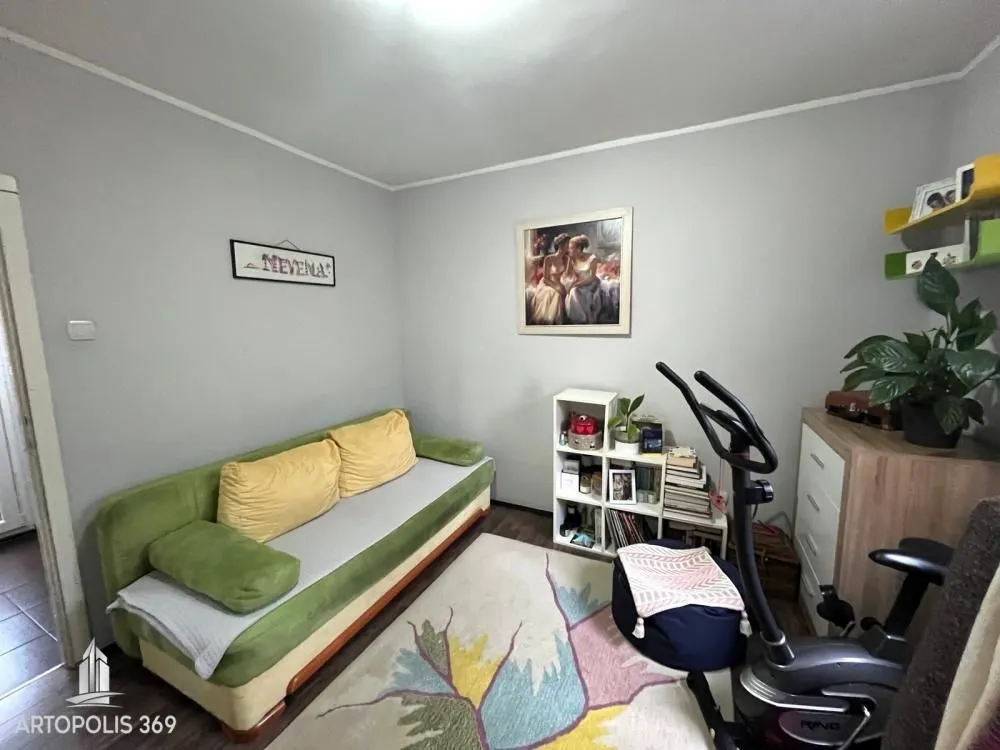 Sale, two bedroom apartment, 71m², Novi Beograd Blok 37, Novi Beograd Sve Podlokacije