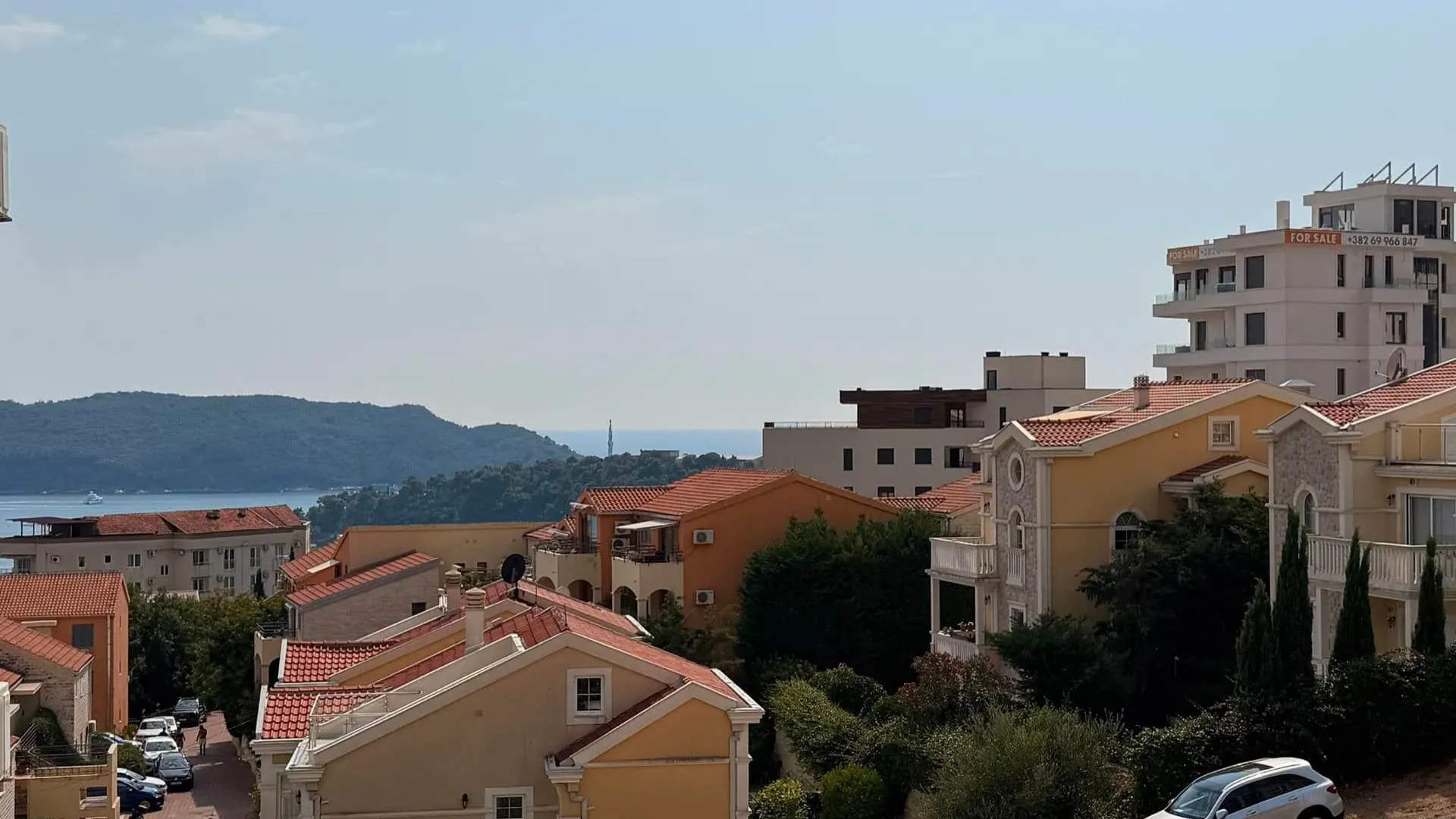 Sale, two bedroom apartment, 64m², Bečići, Budva