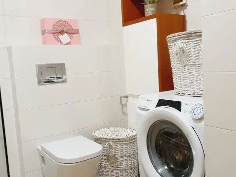 Izdavanje, trosoban stan, 100m², City Kvart, Podgorica - image 3