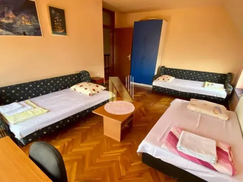 Prodaja, kuća, 296m², Sremska Kamenica, Petrovaradin - image 7