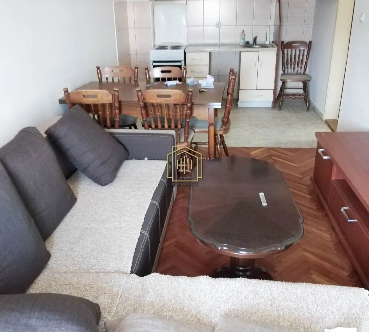 Prodaja, jednosoban stan, 40m², Centar, Nikšić