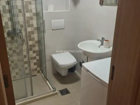 Izdavanje, garsonjera, 31m², Budva, Crna Gora - image 4