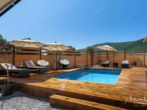 Sale, one bedroom apartment, 52m², Kotor, Crna Gora