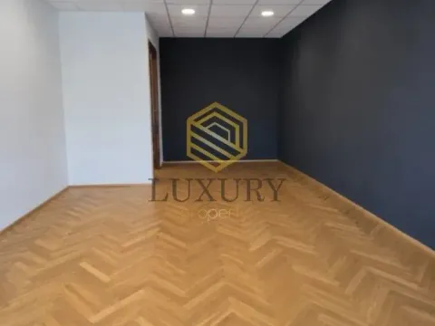Rent, office space, 30m², Preko Morače, Podgorica - image 1