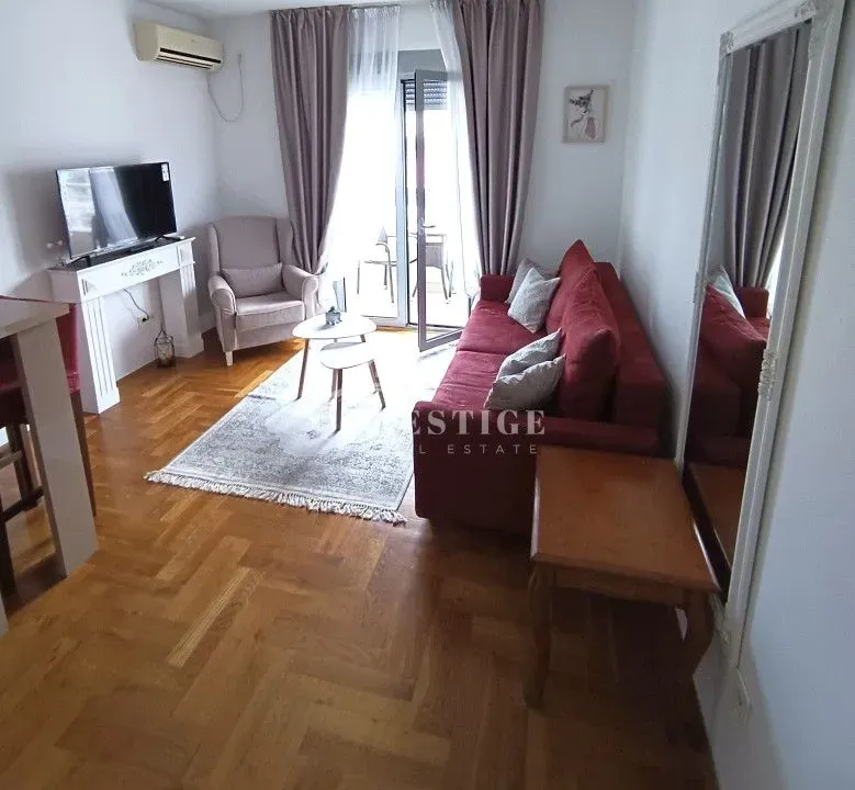 Izdavanje, jednosoban stan, 40m², Zabjelo, Podgorica