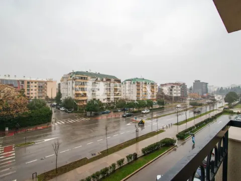 Izdavanje, jednosoban stan, 48m², Ljubović, Podgorica - image 11