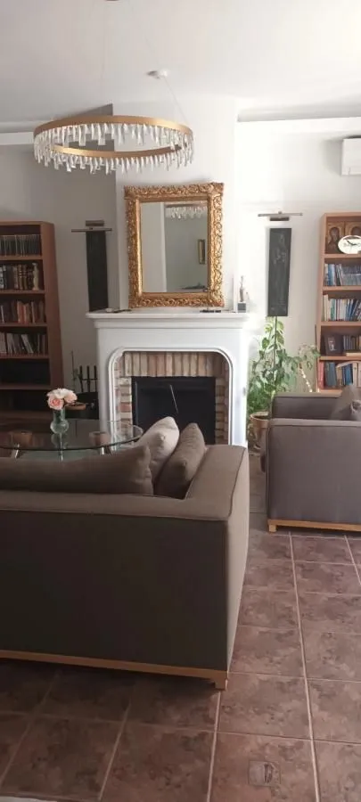 Rent, house, 280m², Zvezdarska Šuma, Zvezdara Sve Podlokacije